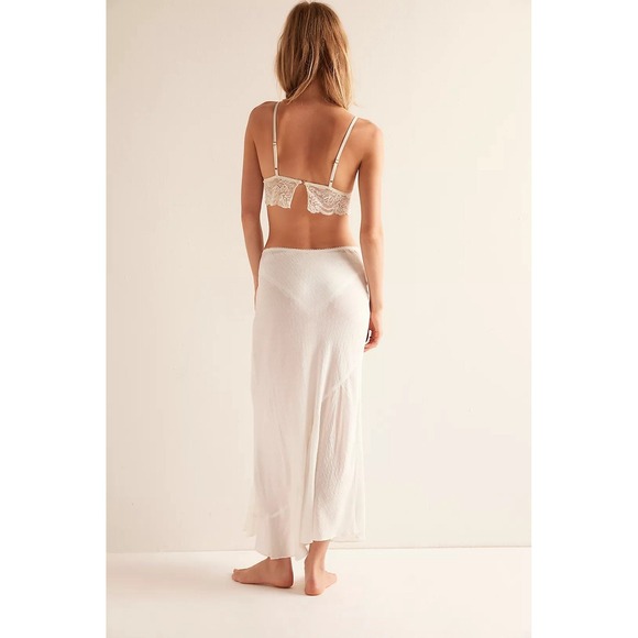 NWT Intimately FREE PEOPLE Sweet On You Bias Half Slip Skirt Sz S Boho Festival - Picture 2 of 13